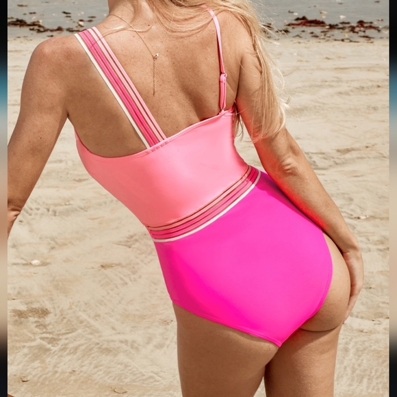 NWT Cupshe Roseate Harmony One Piece Size Bodysuit Small - Picture 6 of 6